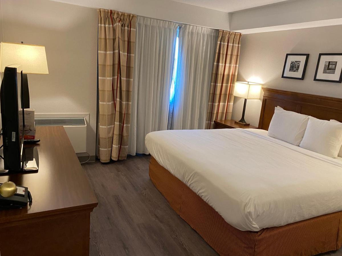 Travelodge Suites By Wyndham Regina - Eastgate Bay Buitenkant foto